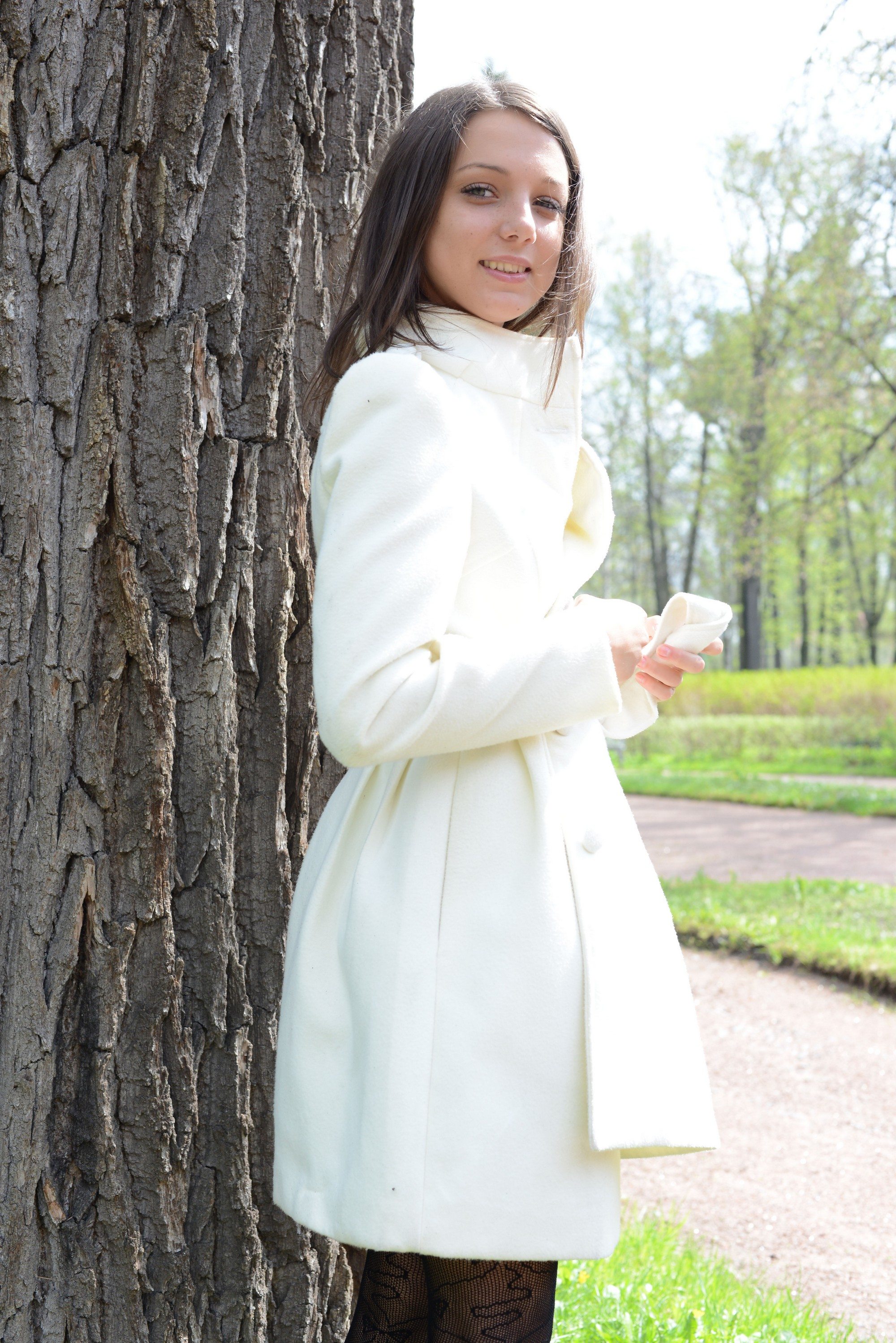 Photo cat&eacute;goris&eacute;e avec&nbsp;: Brunette, Foxy Di - Nensi B - Medina U, MET Art, Mikhail Paramonov - Paromov, Mirtila, Russian, Cute, Safe for work