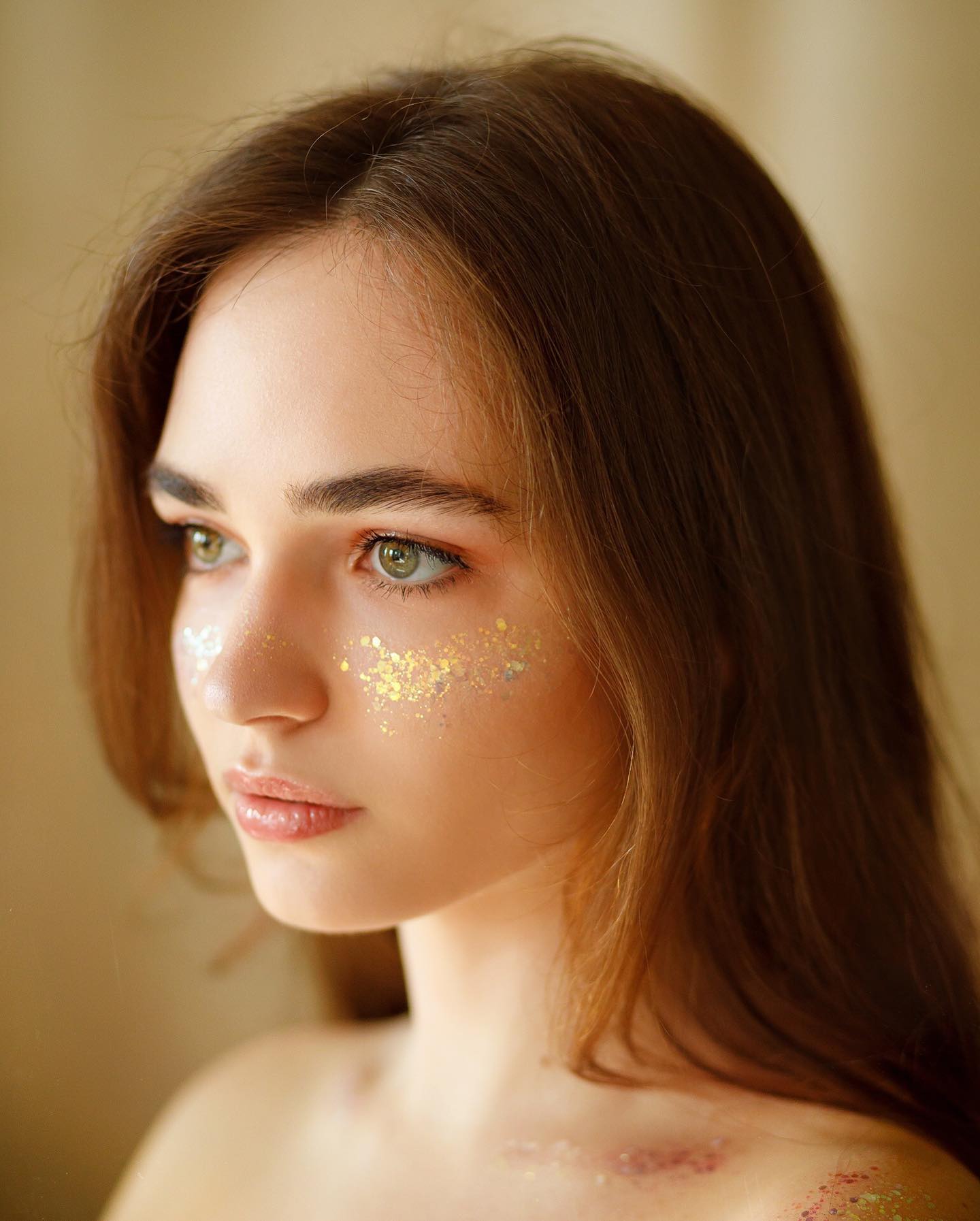 Photo catégorisée avec : Skinny, Brunette, Eyes, Igor Kuprianow, milla_chibiz, Cute, Face, Safe for work