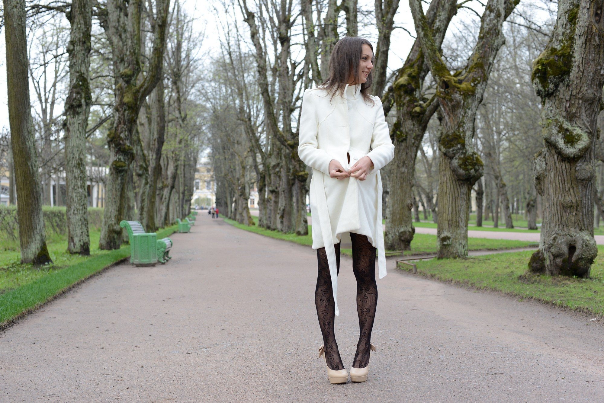 Photo cat&eacute;goris&eacute;e avec&nbsp;: Skinny, Brunette, Foxy Di - Nensi B - Medina U, MET Art, Mikhail Paramonov - Paromov, Mirtila, Russian, Cute