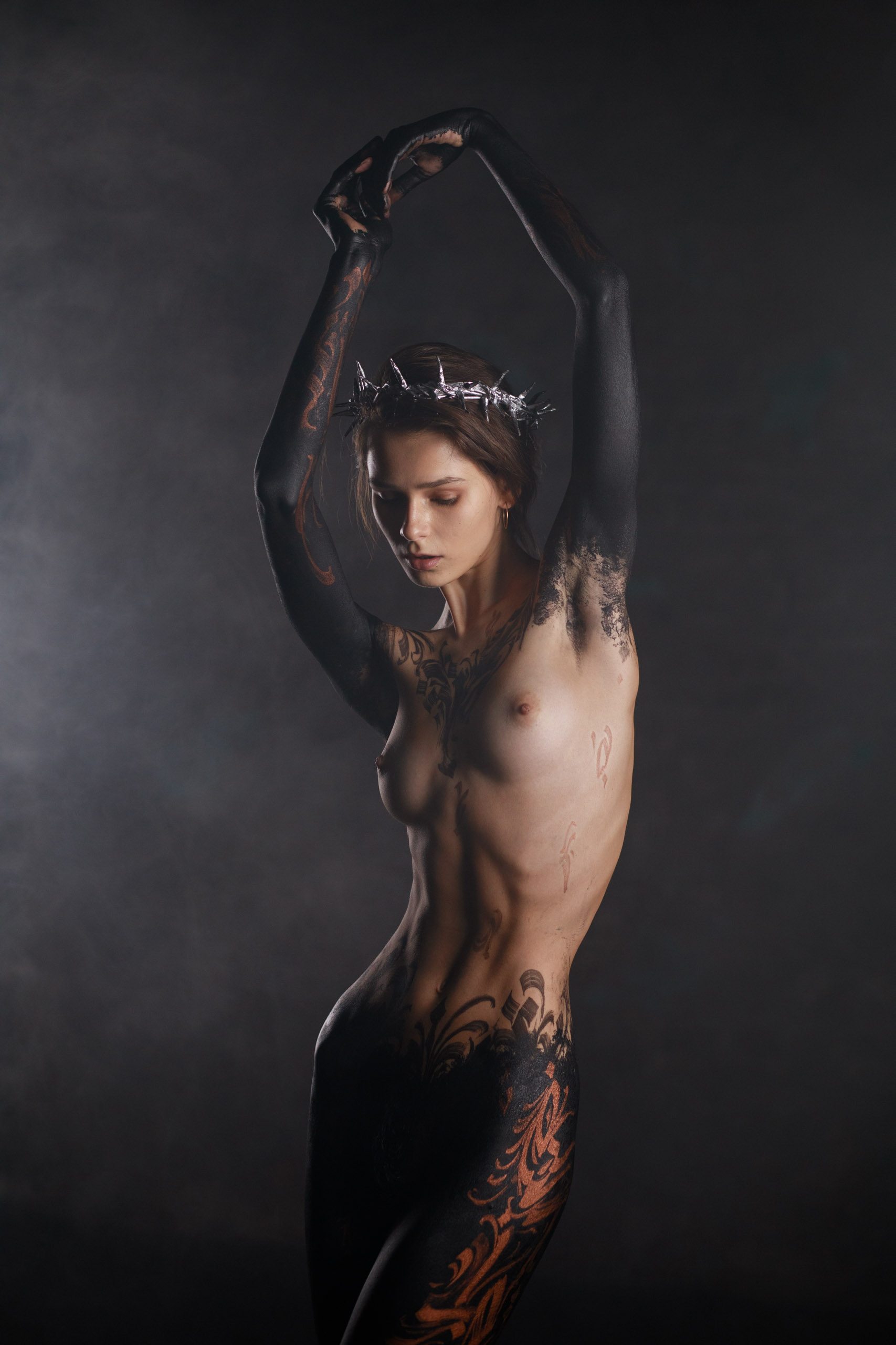 Photo catégorisée avec : Skinny, Brunette, Igor Kuprianow, Irina Telicheva - Ирина Теличева, Russian, Art, Body painting, Cute, Small Tits, Tummy