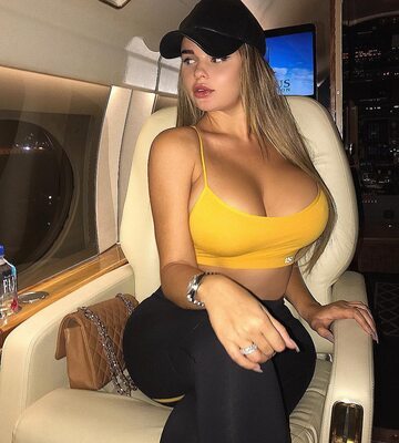 Photo catégorisée avec : Anastasia Kvitko - Анастасия Квитко, Blonde, Busty, Boobs, Celebrity - Star, Russian