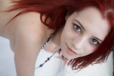 Photo catégorisée avec : Ariel Piper Fawn, Redhead, Cute, Czech, Eyes, Face, Sexy Wallpaper