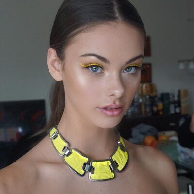 Picture tagged with: Australian, Brunette, Meika Woollard