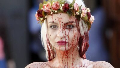 Photo catégorisée avec : Blonde, Eyes, Face, Femen, Ukrainian