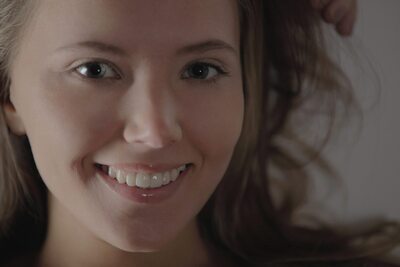 Photo catégorisée avec : Blonde, Eyes, Intimate Experience, Katya Clover - Mango A, Russian, Sexy Wallpaper, Smiling, X-Art, Face, Safe for work