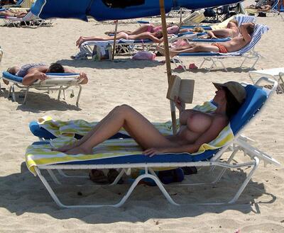 Boobs, Busty, Beach