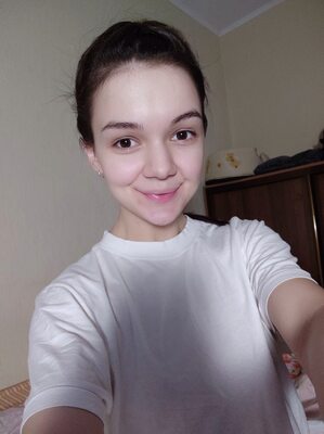 Photo catégorisée avec : Brunette, Camgirl, Chaturbate, MeowMeowMay