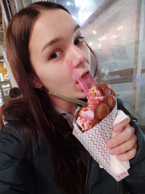 Photo catégorisée avec : Brunette, Camgirl, Chaturbate, MeowMeowMay