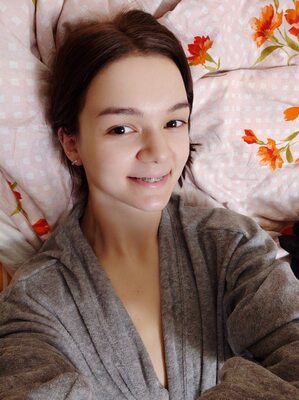 Photo catégorisée avec : Brunette, Camgirl, Chaturbate, MeowMeowMay