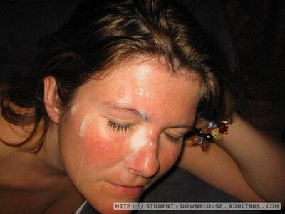 Photo cat&eacute;goris&eacute;e avec&nbsp;: Cumshot, Brunette, Facial