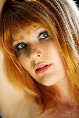 Photo cat&eacute;goris&eacute;e avec&nbsp;: Mia Sollis, Watch4Beauty, Redhead, Czech