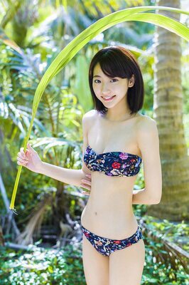 Photo catégorisée avec : Skinny, Asian, Rena Takeda - Renarena, Bikini, Cute, Japanese, Small Tits, Tummy