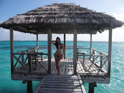 Photo cat&eacute;goris&eacute;e avec&nbsp;: Skinny, Beach, Bikini, Brazilian, Brunette, Kaira Jord&atilde;o Magalh&atilde;es, Legs, Sexy Wallpaper, Tummy