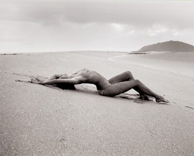 Photo catégorisée avec : Skinny, Black and White, Art, Beach, Sexy Wallpaper, Small Tits