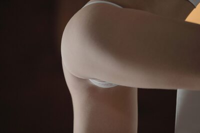 Photo catégorisée avec : Skinny, Blonde, Intimate Experience, Katya Clover - Mango A, Russian, Sexy Wallpaper, X-Art, Ass - Butt