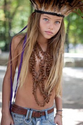 Photo catégorisée avec : Skinny, Blonde, Thylane Blondeau, Celebrity - Star, Cute, Eyes, French