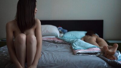 Photo catégorisée avec : Skinny, Brunette, Chloe Lewis - newchloe18, 2 girls, Ass - Butt, Canadian, Cute, Feet, Legs, Sexy Wallpaper