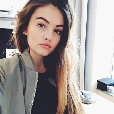 Photo cat&eacute;goris&eacute;e avec&nbsp;: Skinny, Brunette, Eyes, French, Thylane Blondeau, Celebrity - Star, Cute, Safe for work