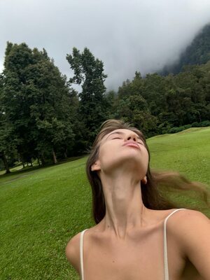 Photo cat&eacute;goris&eacute;e avec&nbsp;: Skinny, Brunette, Nature, Russian, Veronika Safronenko - Vero Hanberg - verohanberg, Cute