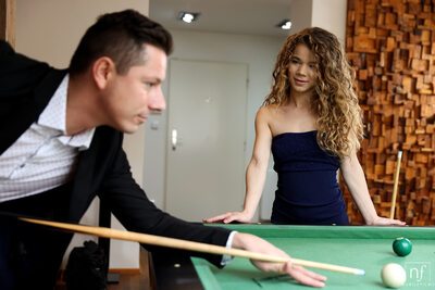 Photo catégorisée avec : Skinny, Brunette, Nubile Films, Romanian, Sabrina Spice, Sexy Wallpaper, Spanish, Billiards, Safe for work, Small Tits